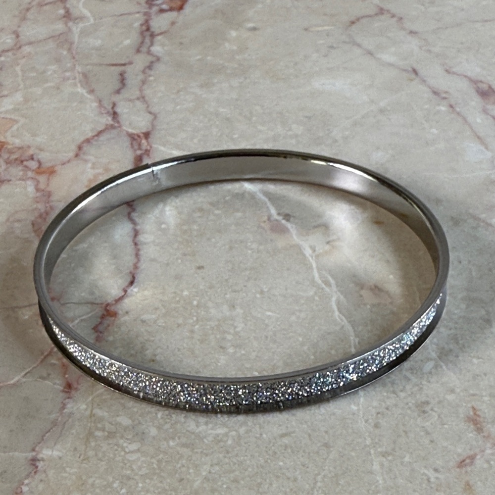 Elegant Silver Bangle Bracelet
